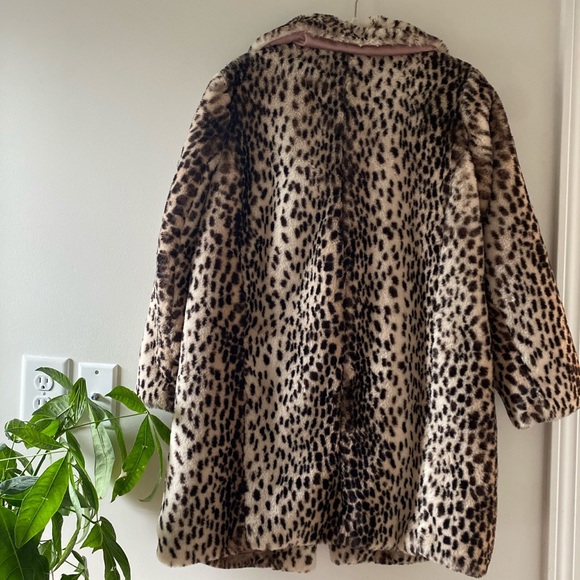 FAUX FUR CHEETAH COAT - Picture 3 of 4